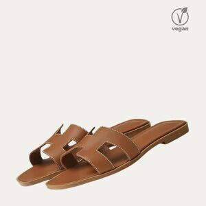 Women’s premium synthetic leather sandals for indoor and outdoor
